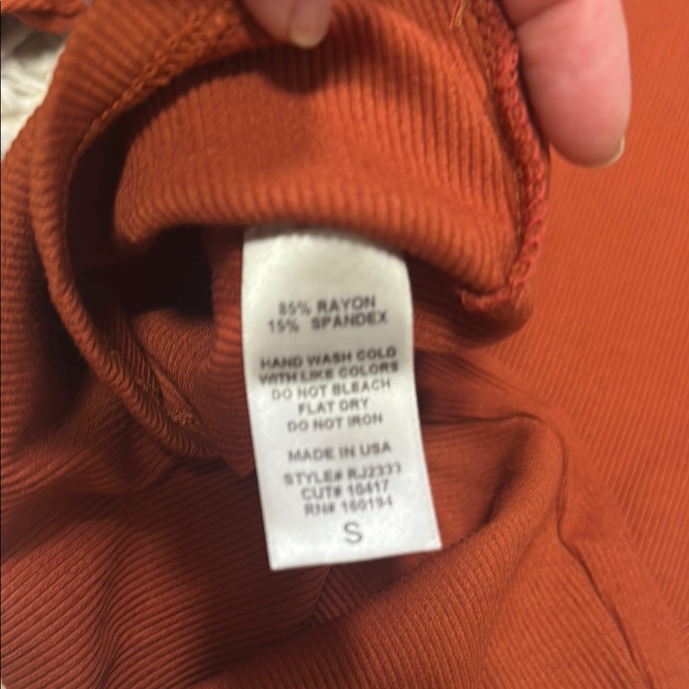 Women's Rust Long Sleeve Top - Picture 5 of 5